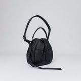 Sandqvist CURVE BUCKET BAG, Black