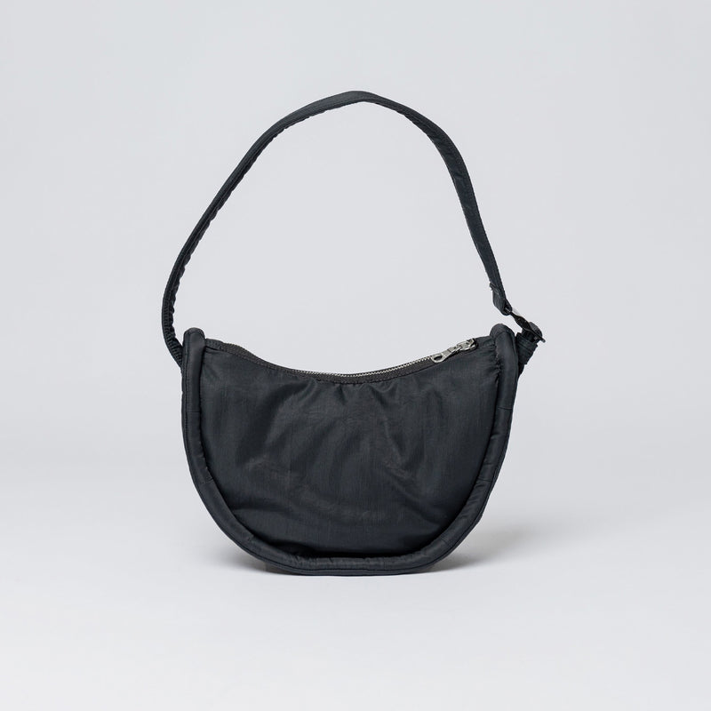 Sandqvist CURVE CROSSBODY ROUND S, Black