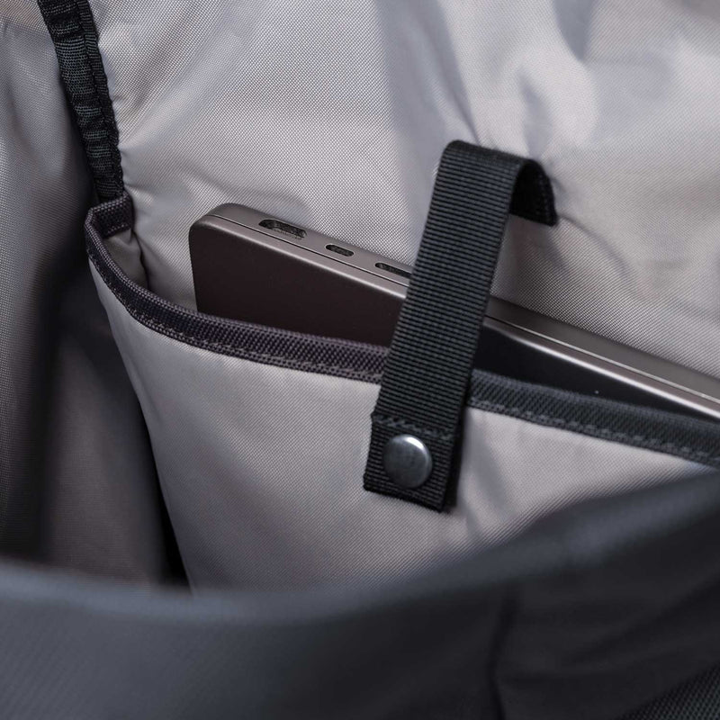 Sandqvist GROUND ROLLTOP BACKPACK L, Navy