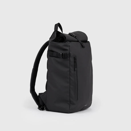 Sandqvist STREAM SLIM ROLLTOP M, Black