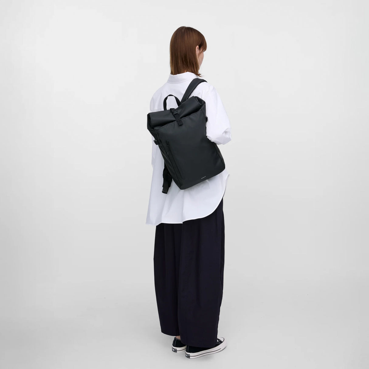 Sandqvist STREAM SLIM ROLLTOP M, Black