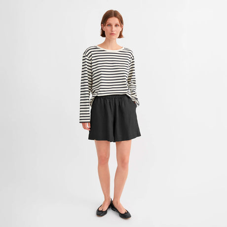 Skall Studio EDGAR SHORTS, Black