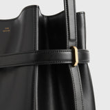 TOTEME BELTED LEATHER BUCKET BAG, Black