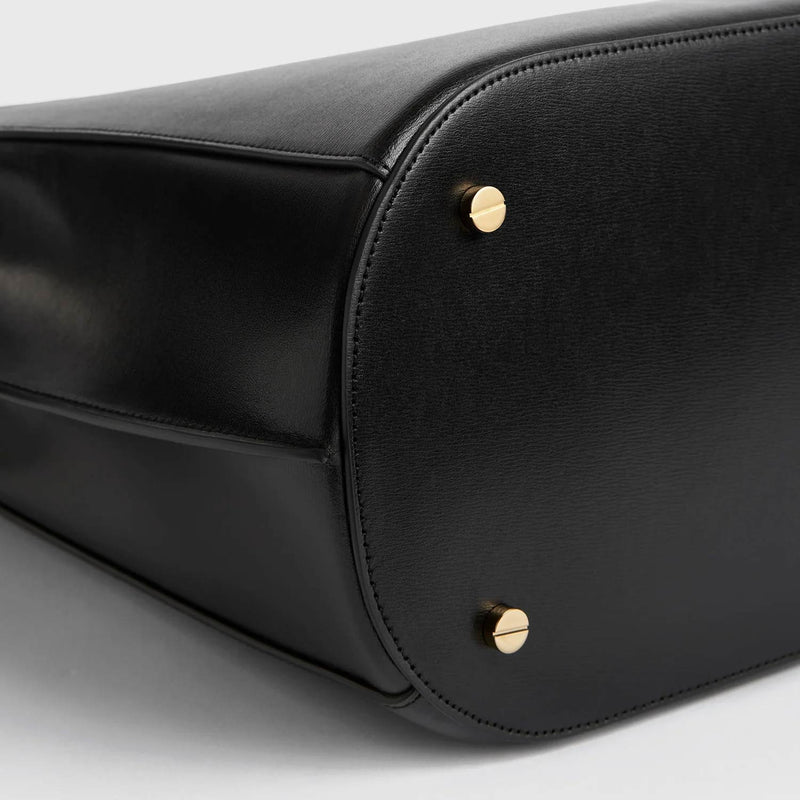 TOTEME BELTED LEATHER BUCKET BAG, Black