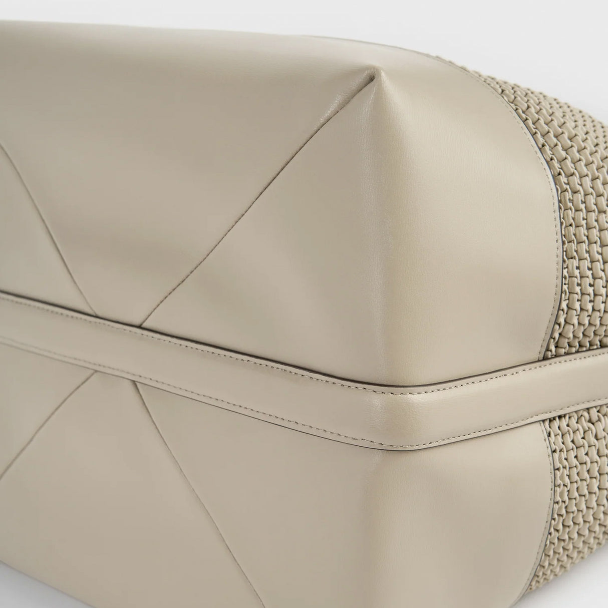 TOTEME BELTED WOVEN LEATHER TOTE, Fawn