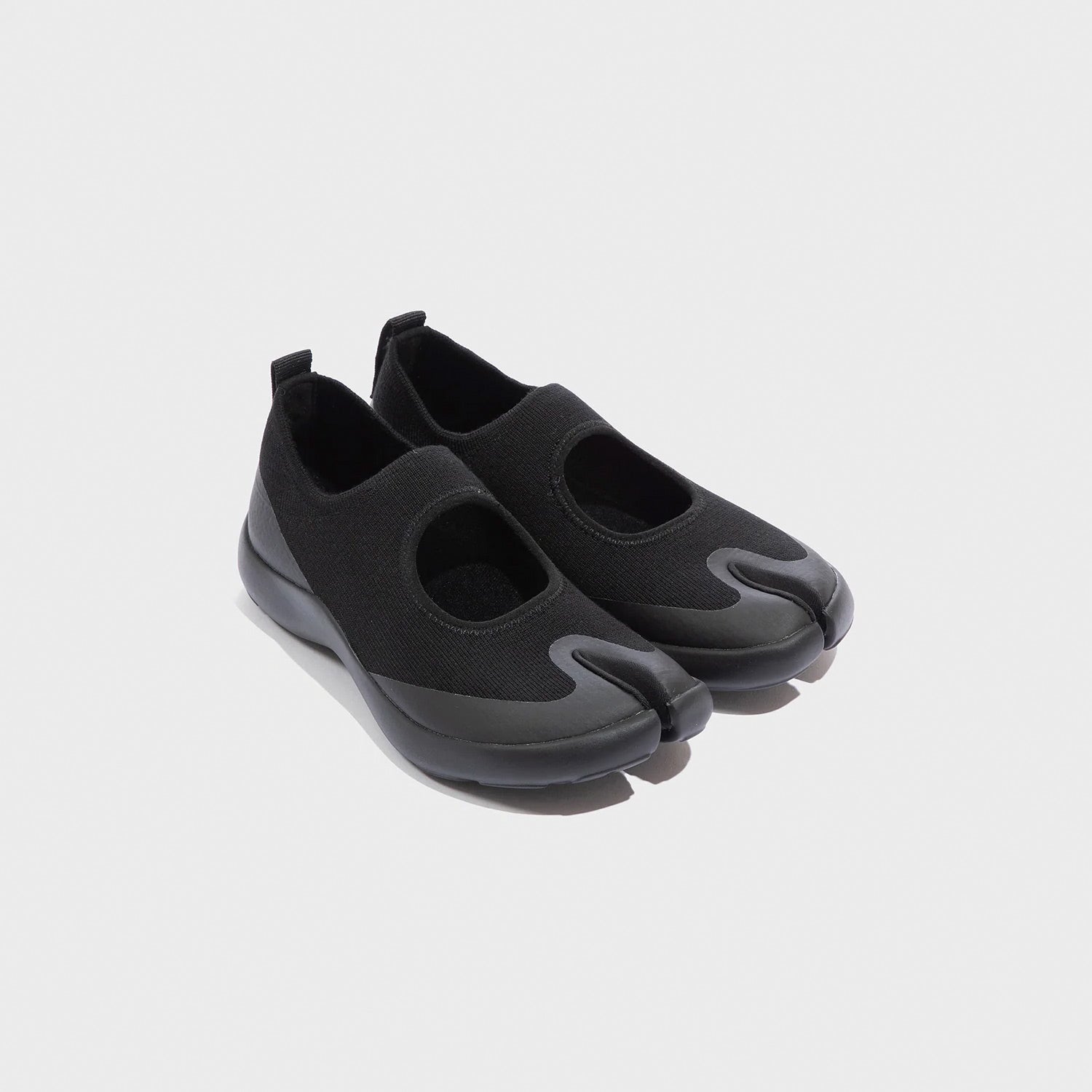 Tabi FOOTWEAR TABI SANDAL, Black – Beamhill