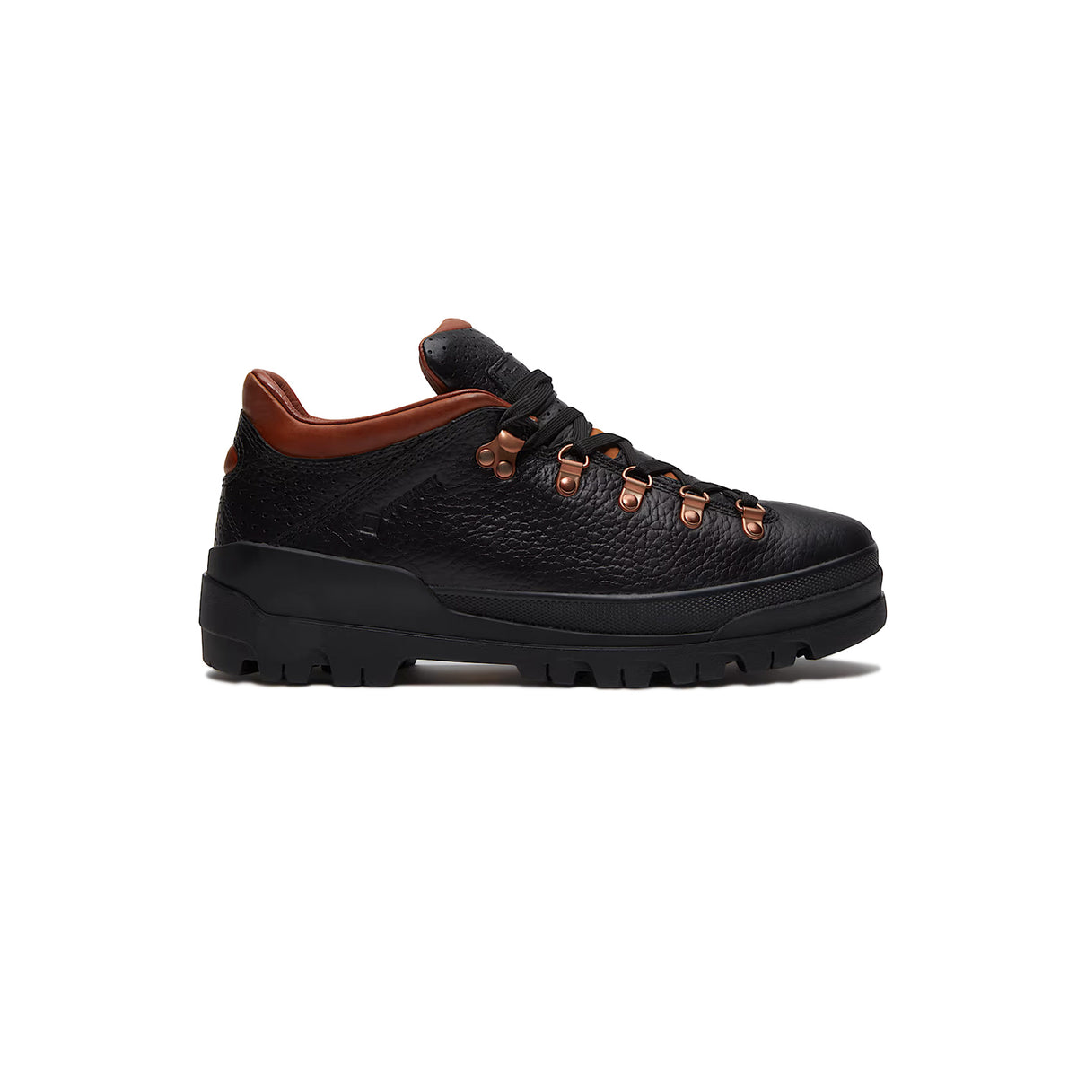 Timberland WORLD HIKER LOW GORE-TEX HIKING BOOT, Black Full-Grain/Rust