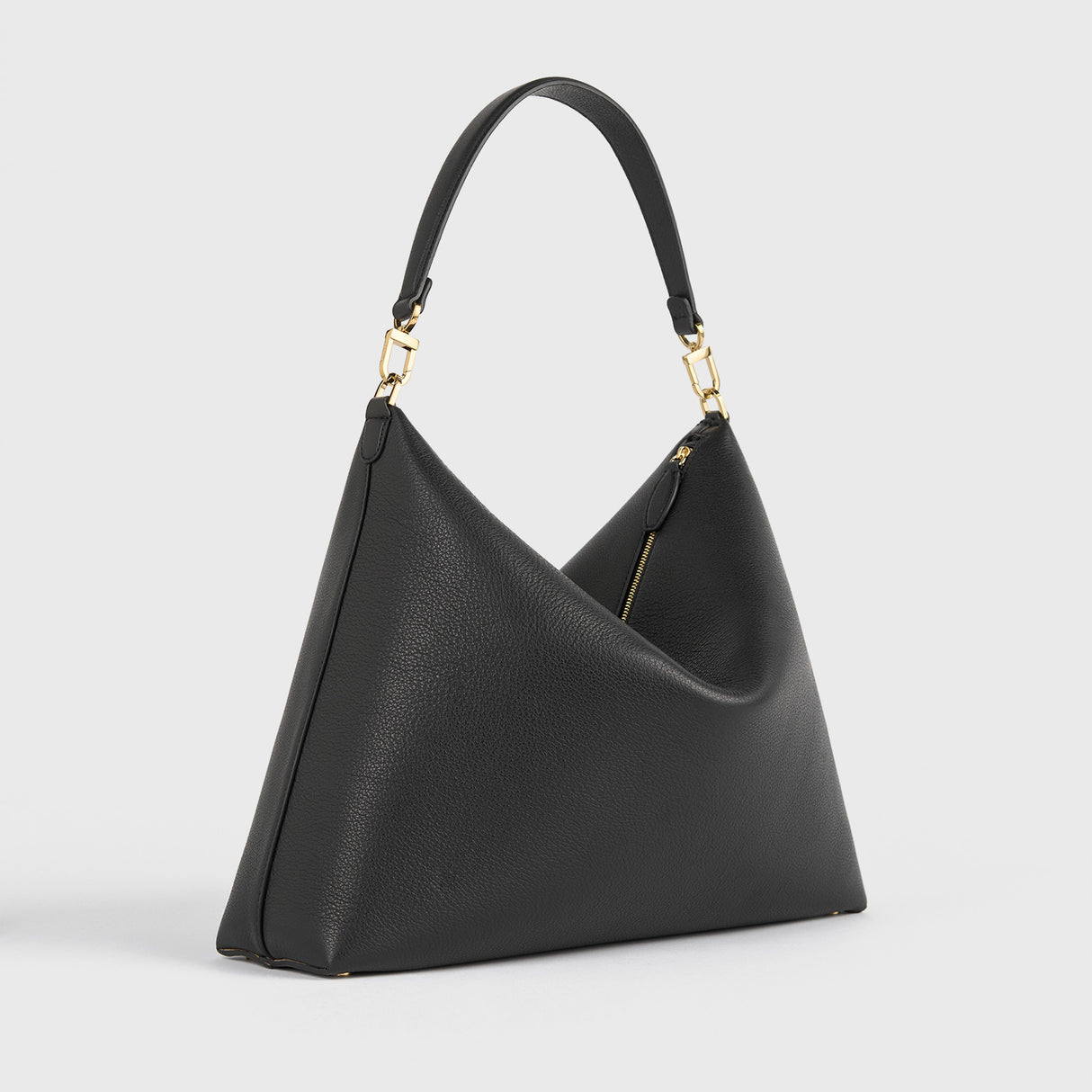 MEDIUM BEVEL GRAINED-LEATHER BAG, Black