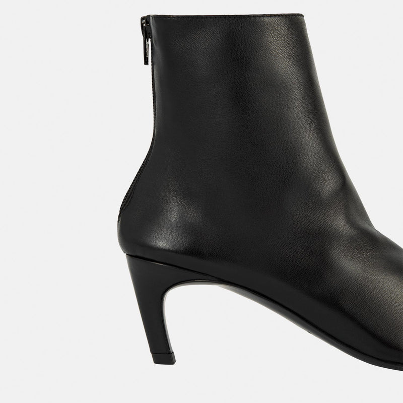 TOTEME SOFT NAPPA ANKLE BOOTS, Black