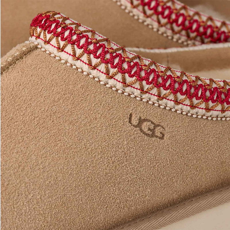 UGG W'S TASMAN II, Sand/Dark Cherry