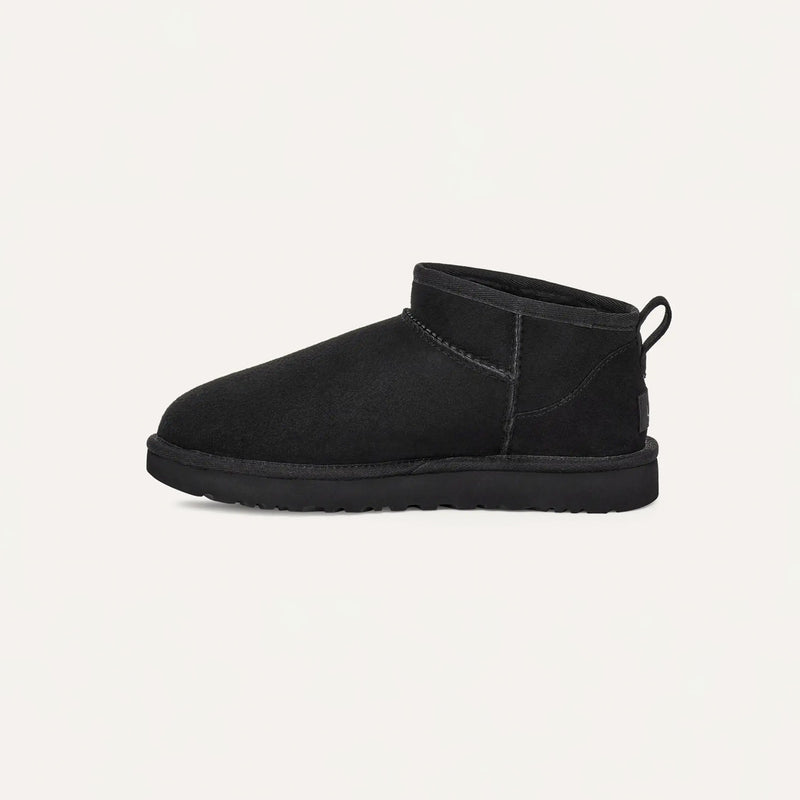 UGG W'S CLASSIC ULTRA MINI, Black