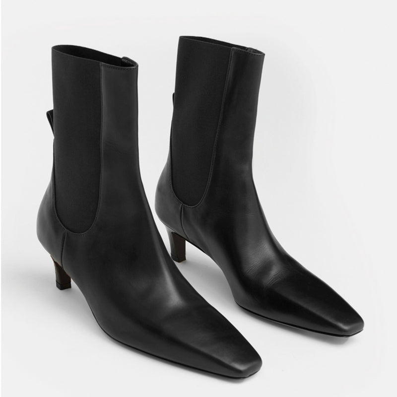 TOTEME THE MID HEEL LEATHER BOOT, Black