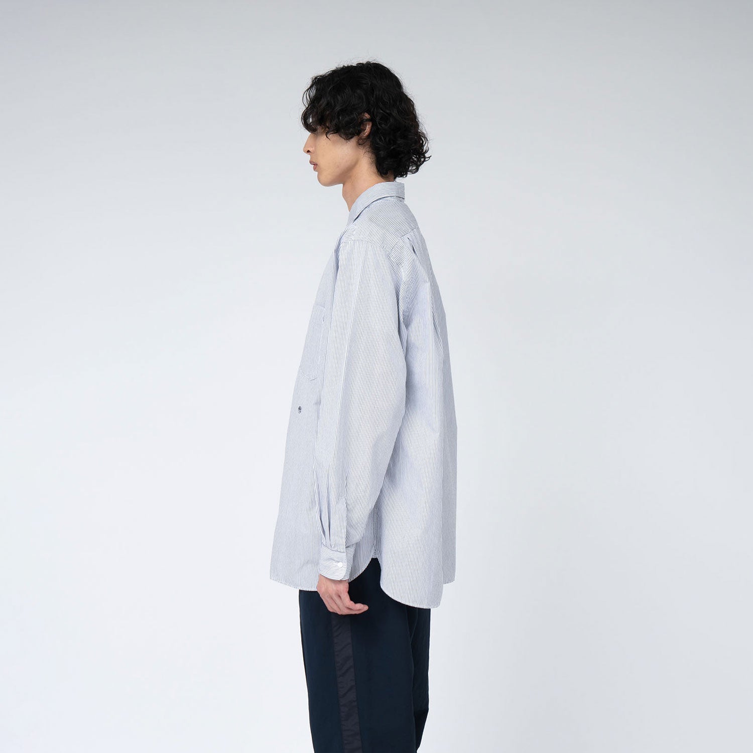 nanamica REGULAR COLLAR STRIPE WIND SHIRT, Sax – Beamhill